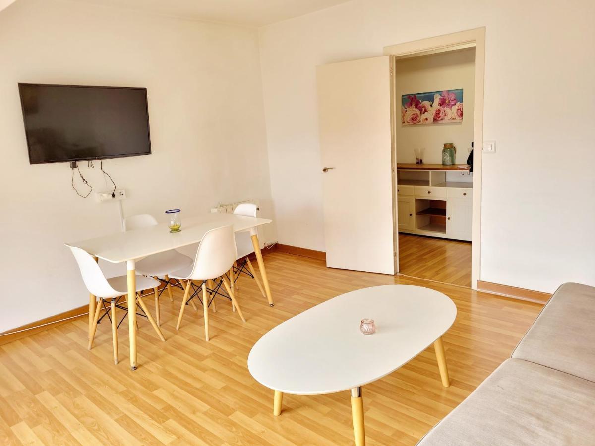 Amplio Piso Proximo A La Catedral Y El Camino. C2 Apartment ซานติอาโก เด กอมโปสเตลา ภายนอก รูปภาพ