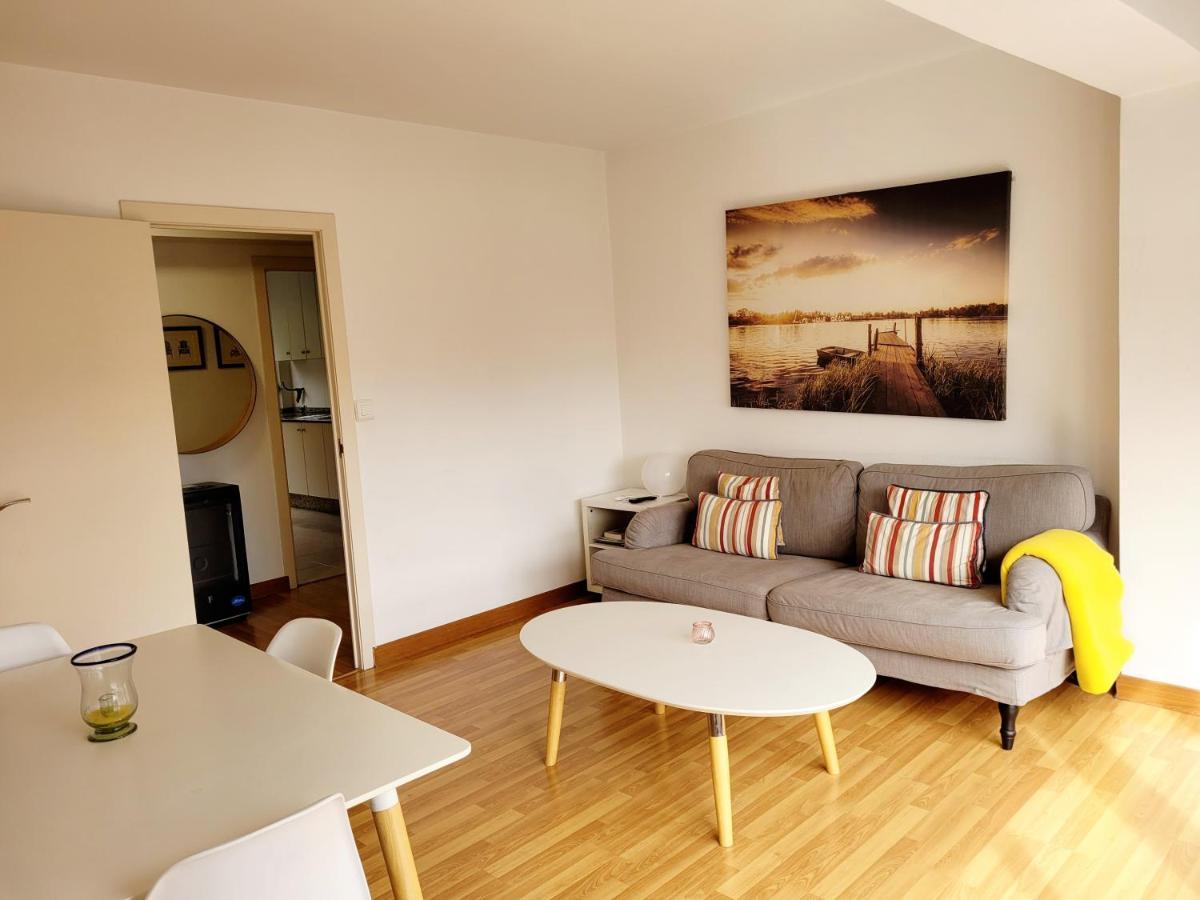 Amplio Piso Proximo A La Catedral Y El Camino. C2 Apartment ซานติอาโก เด กอมโปสเตลา ภายนอก รูปภาพ