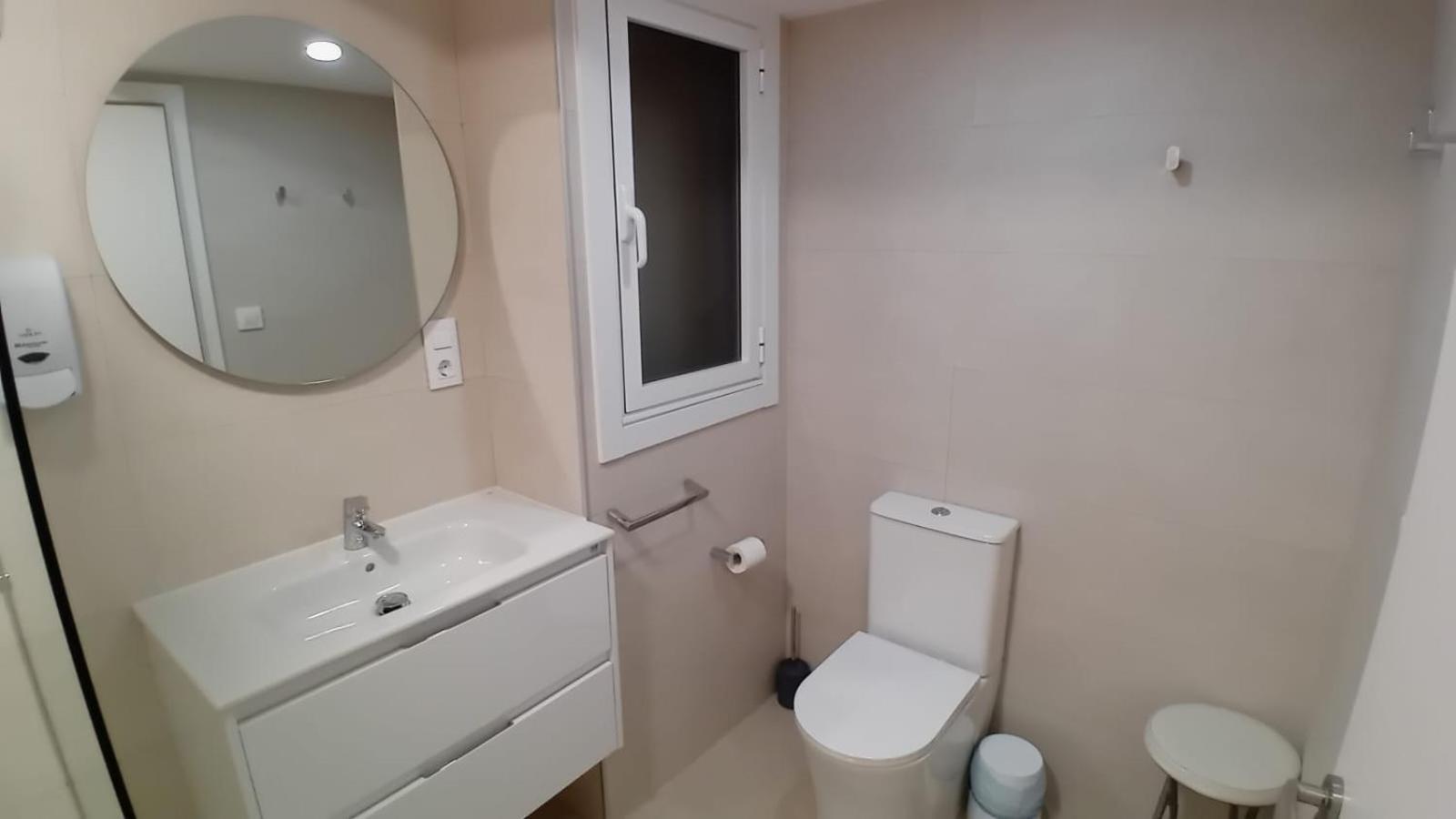 Amplio Piso Proximo A La Catedral Y El Camino. C2 Apartment ซานติอาโก เด กอมโปสเตลา ภายนอก รูปภาพ