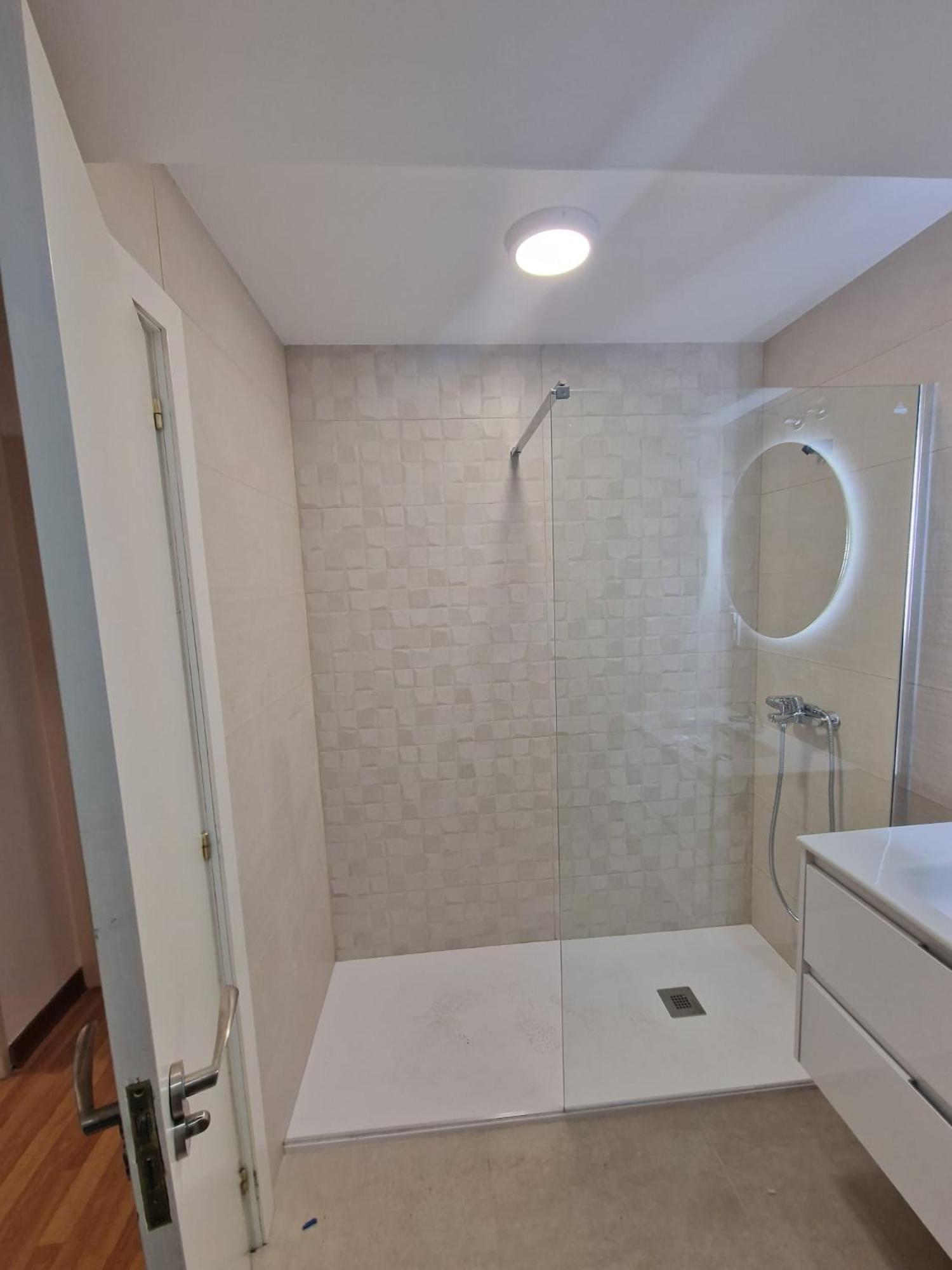 Amplio Piso Proximo A La Catedral Y El Camino. C2 Apartment ซานติอาโก เด กอมโปสเตลา ภายนอก รูปภาพ